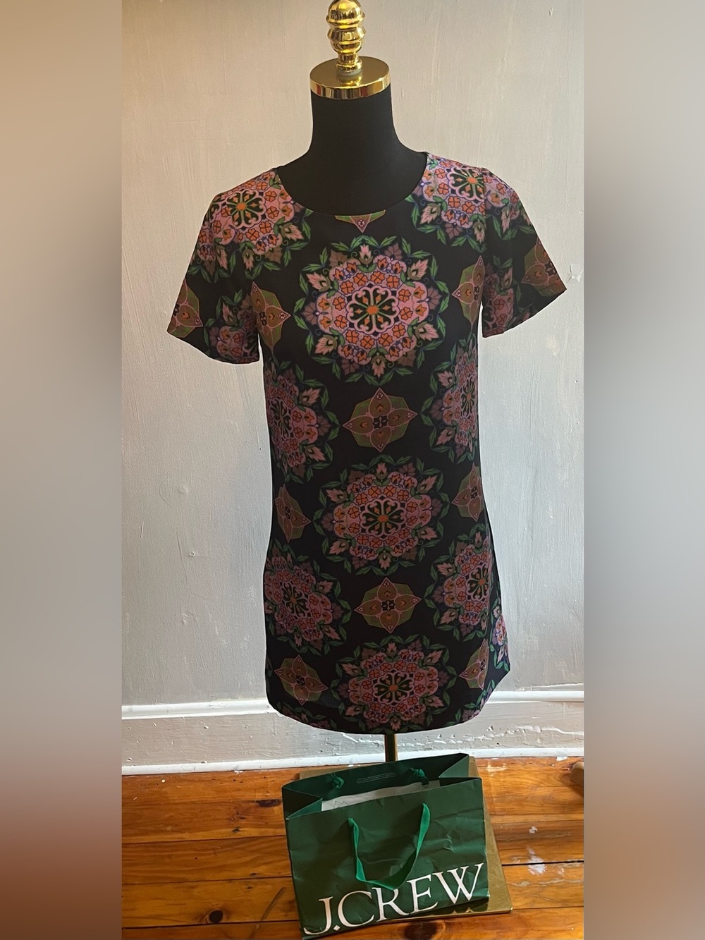 J. Crew Gallery Shift Dress Geometric Medallion Print Classic Sheath Size 0P